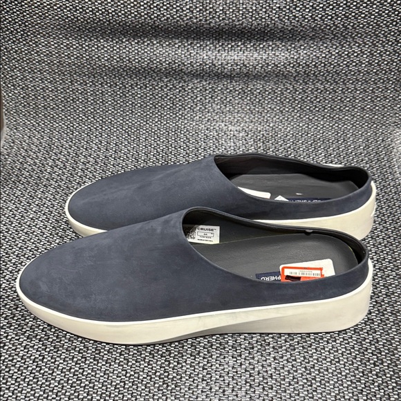 Wolf and Shepherd Cruise slip on. Blue in color. Size 11. New without box. main image 4